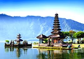 Bedugul Tour with Wanagiri View Point, Handara Gate, Beratan Temple and Tanah Lot Temple